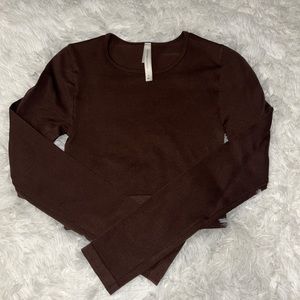 Group by Babaton Aritiza Longsleeve